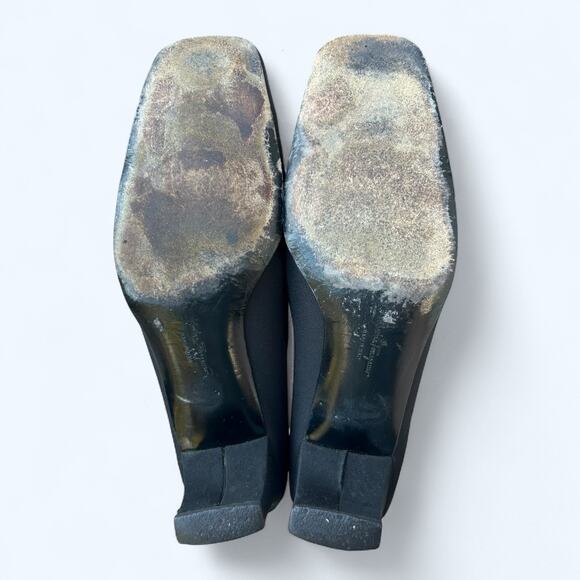 Salvatore Ferragamo Women's Black Low Heel Buckle Accent Pumps size 8 2A - Picture 8 of 11